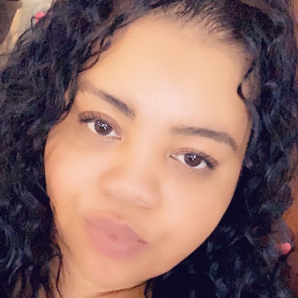 Meet your Posher, Terrell - Picture 1 of 1